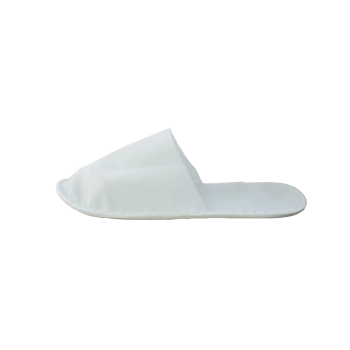 zapatilla cerrada goma EVA blanca